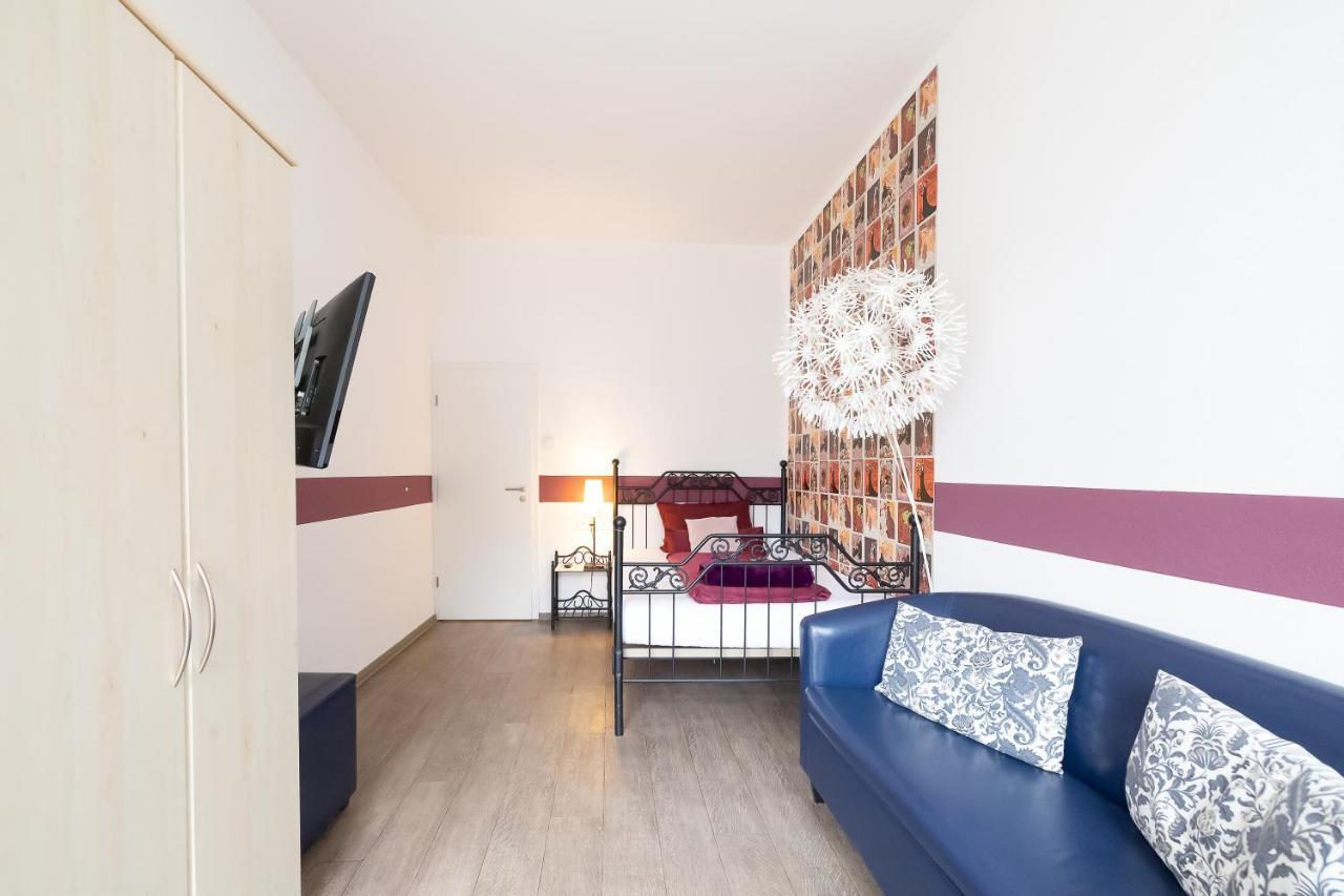 Hotel Dah-Inn Dachau Bagian luar foto