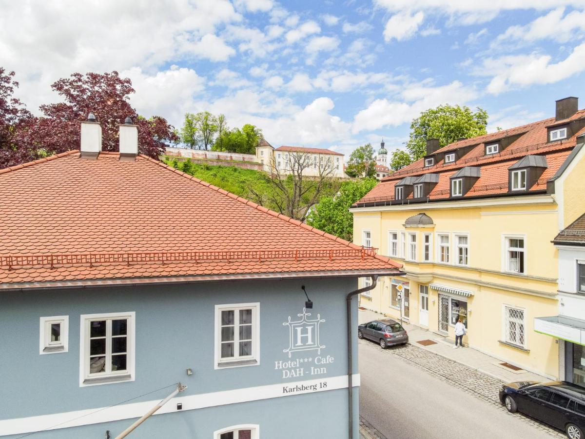 Hotel Dah-Inn Dachau Bagian luar foto